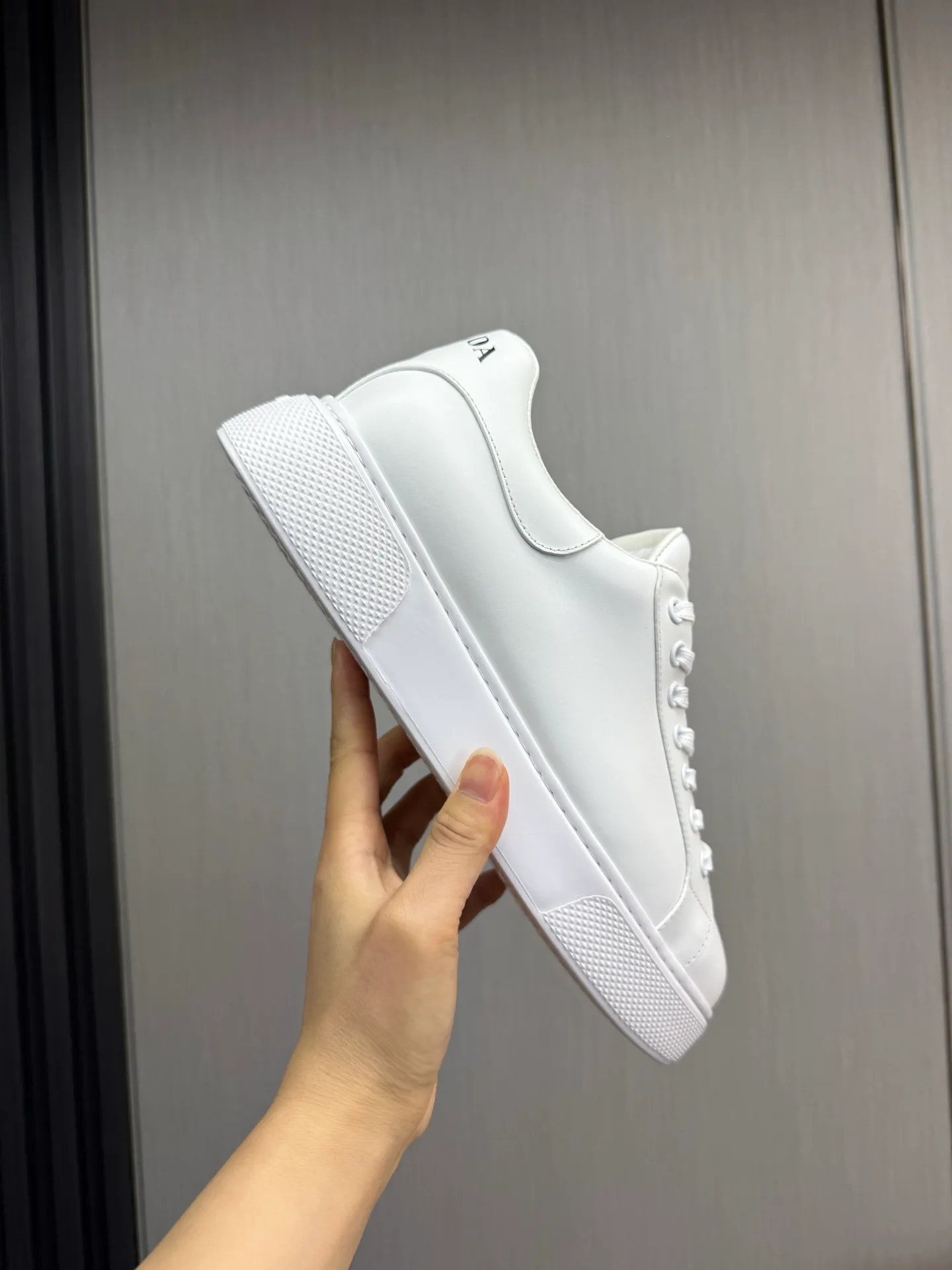 Men's shoes 💰580💰 [PRADA] Men's shoes are popular in the counter, official website is synchronized, 1 high-quality shipment ✔️Imported cowhide fabric + cowhide lining, 1🆚1 replica, original sole, 38-45 (45 customized, non-refundable)